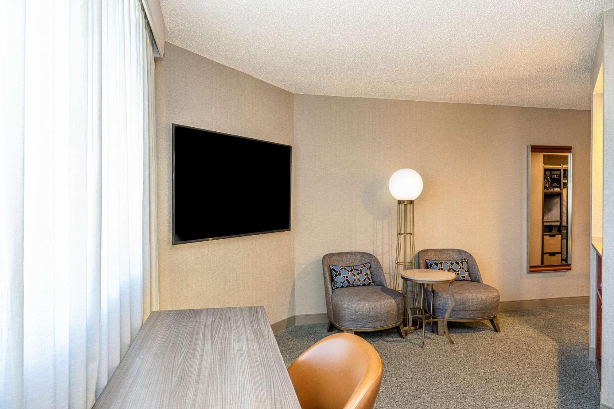 Hilton Richardson Dallas エクステリア 写真