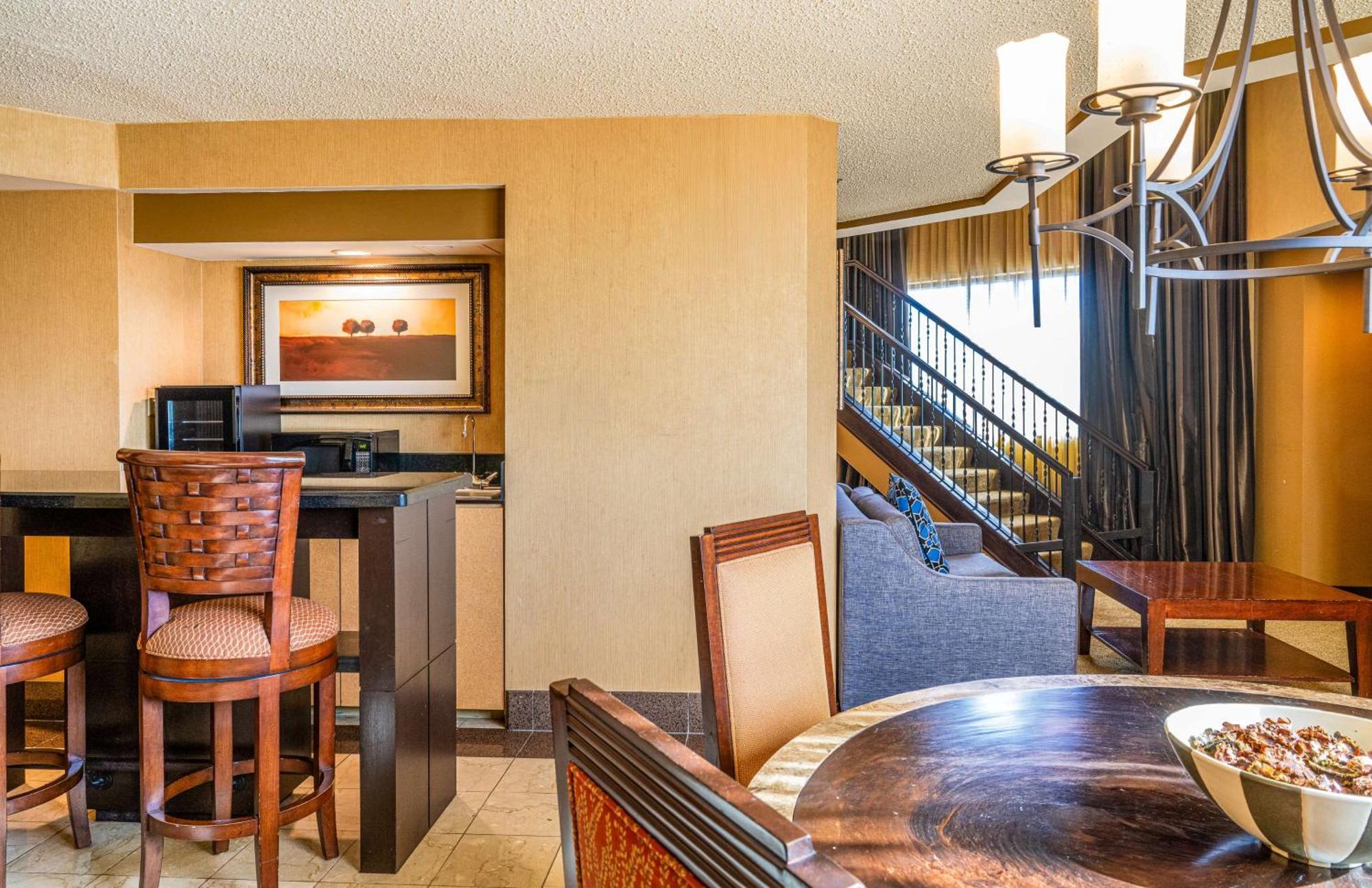 Hilton Richardson Dallas エクステリア 写真