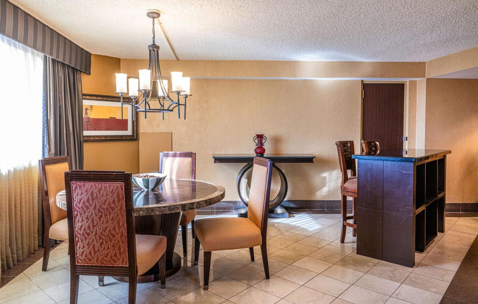 Hilton Richardson Dallas エクステリア 写真